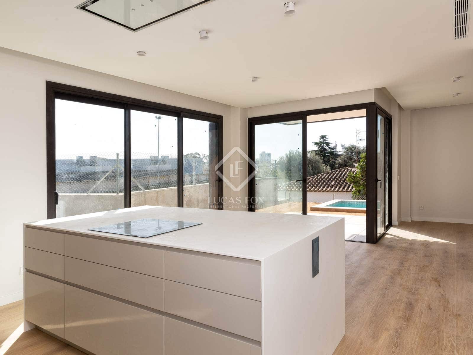 4 bedroom Villa for sale in Palamos with pool garage - € 745,000 (Ref: 7585585)