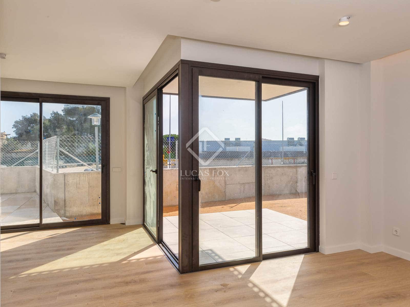 4 bedroom Villa for sale in Palamos with pool garage - € 745,000 (Ref: 7585585)