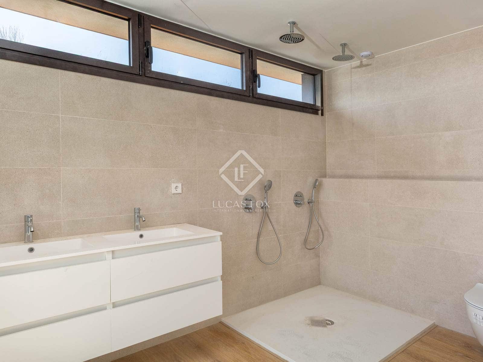 4 bedroom Villa for sale in Palamos with pool garage - € 745,000 (Ref: 7585585)