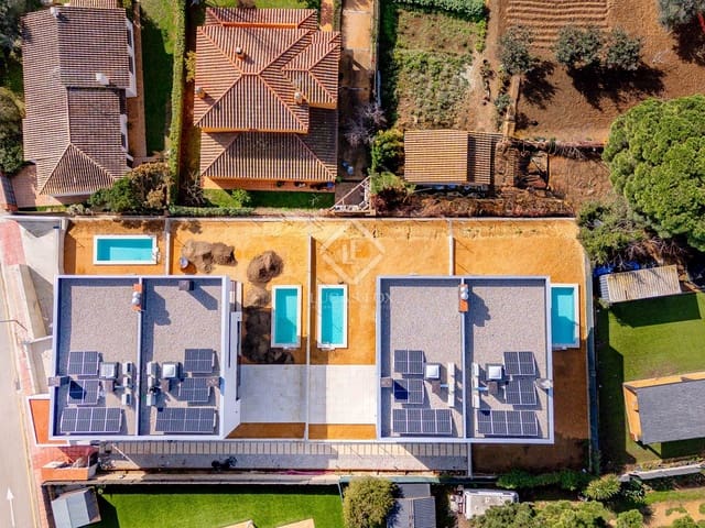 4 bedroom Villa for sale in Palamós with pool garage - € 745,000 (Ref: 7585585)