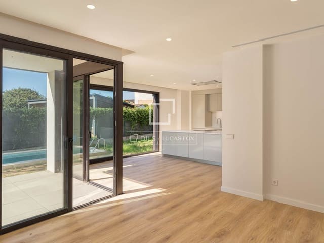 4 soverom Villa til salgs i Palamós med svømmebasseng garasje - € 765 000 (Ref: 7585585)
