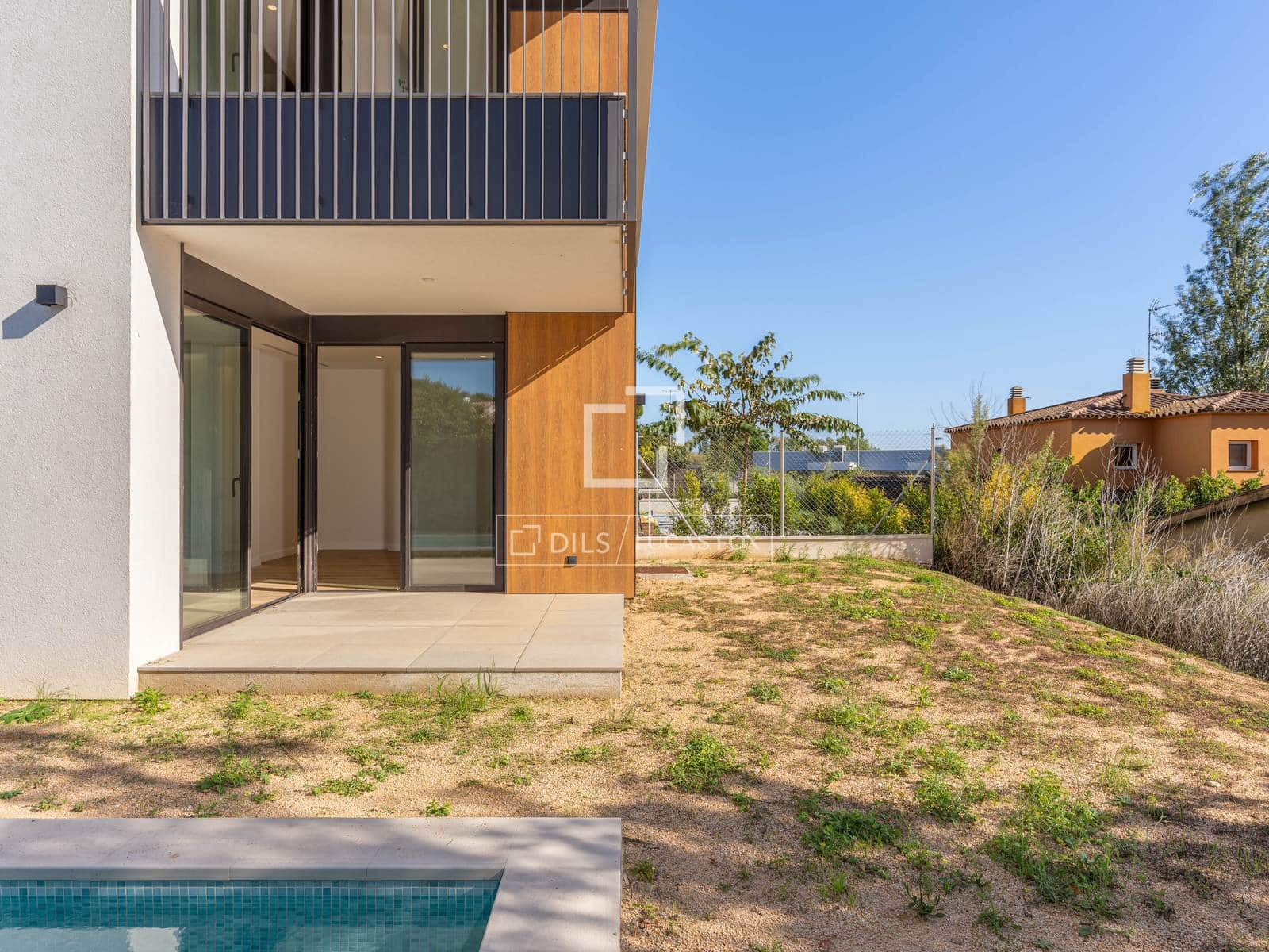 4 sovrum Villa till salu i Palamos med pool garage - 765 000 € (Ref: 7585585)