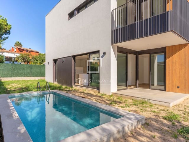 4 soverom Villa til salgs i Palamós med svømmebasseng garasje - € 765 000 (Ref: 7585585)