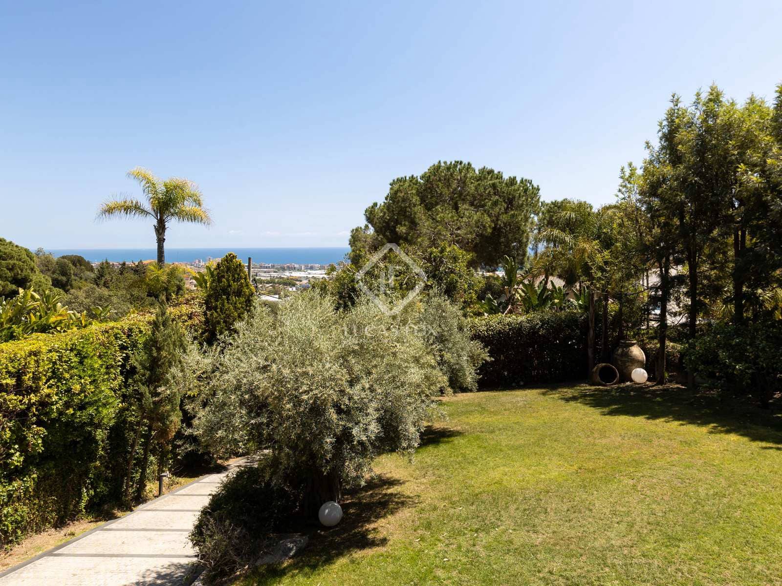 3 soveværelse Villa til salg i Premia de Dalt med garage - € 1.149.000 (Ref: 7585588)