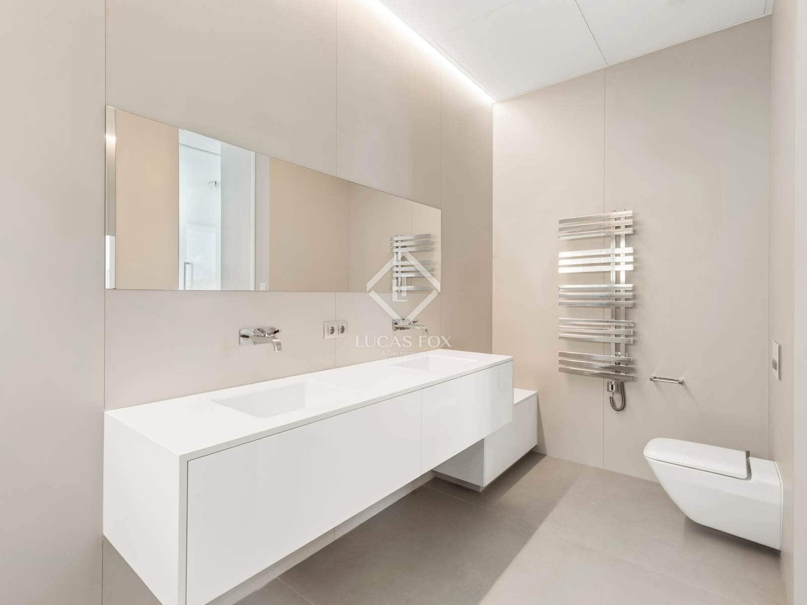 3 bedroom Villa for sale in Altea with pool garage - € 2,980,000 (Ref: 7593608)