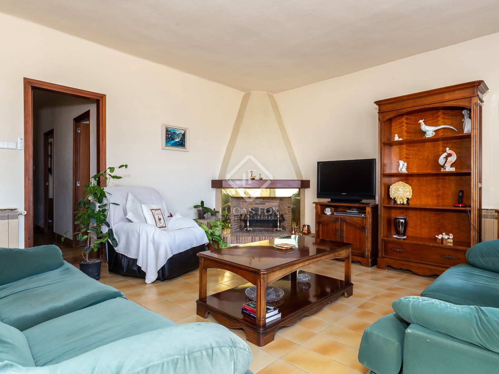 6 soveværelse Villa til salg i Esplugues de Llobregat med garage - € 1.200.000 (Ref: 7597156)