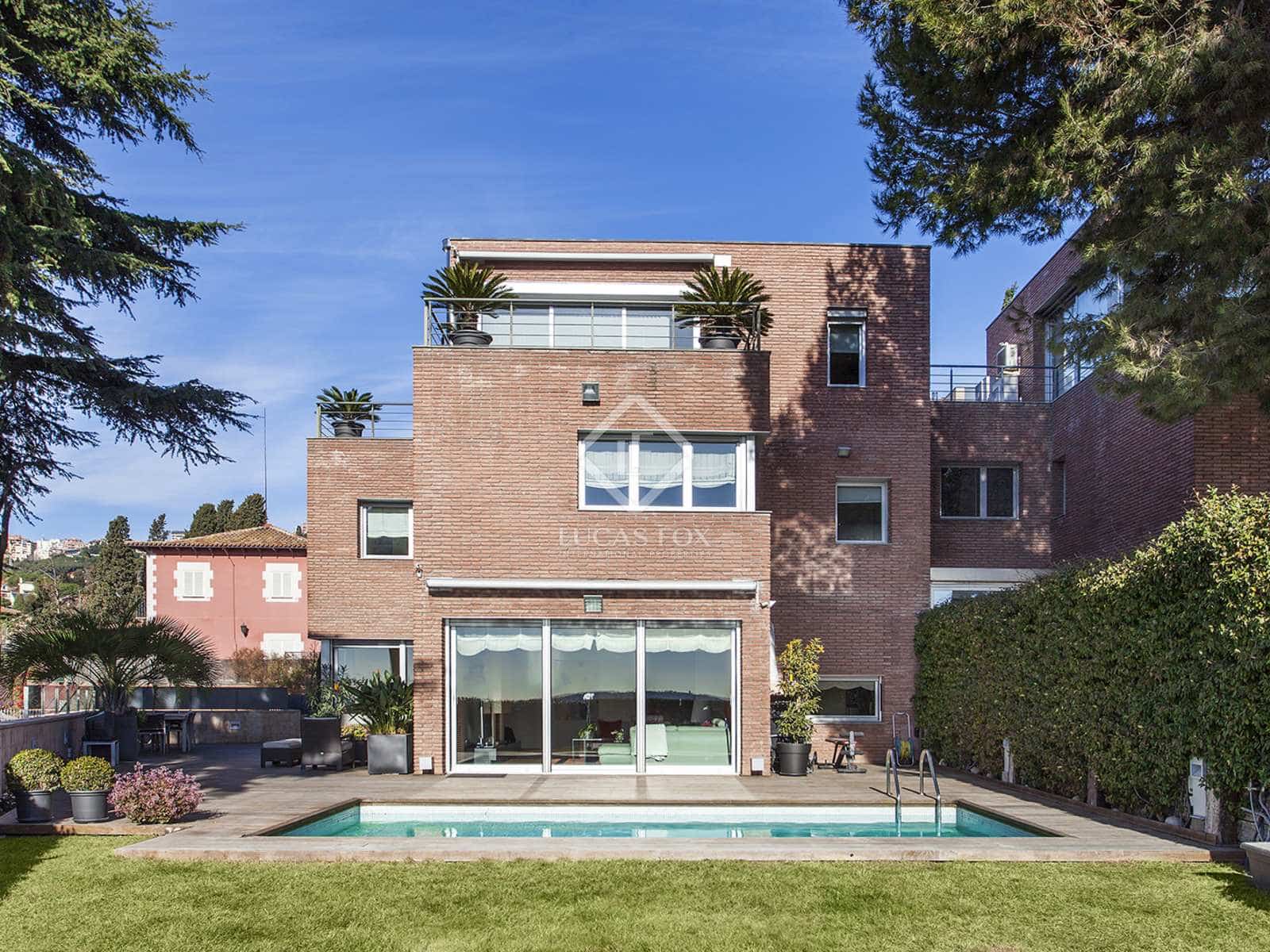 6 sypialnia Willa do wynajęcia w Miasto Barcelona z basenem garażem - 9 900 € (Ref: 7601033)