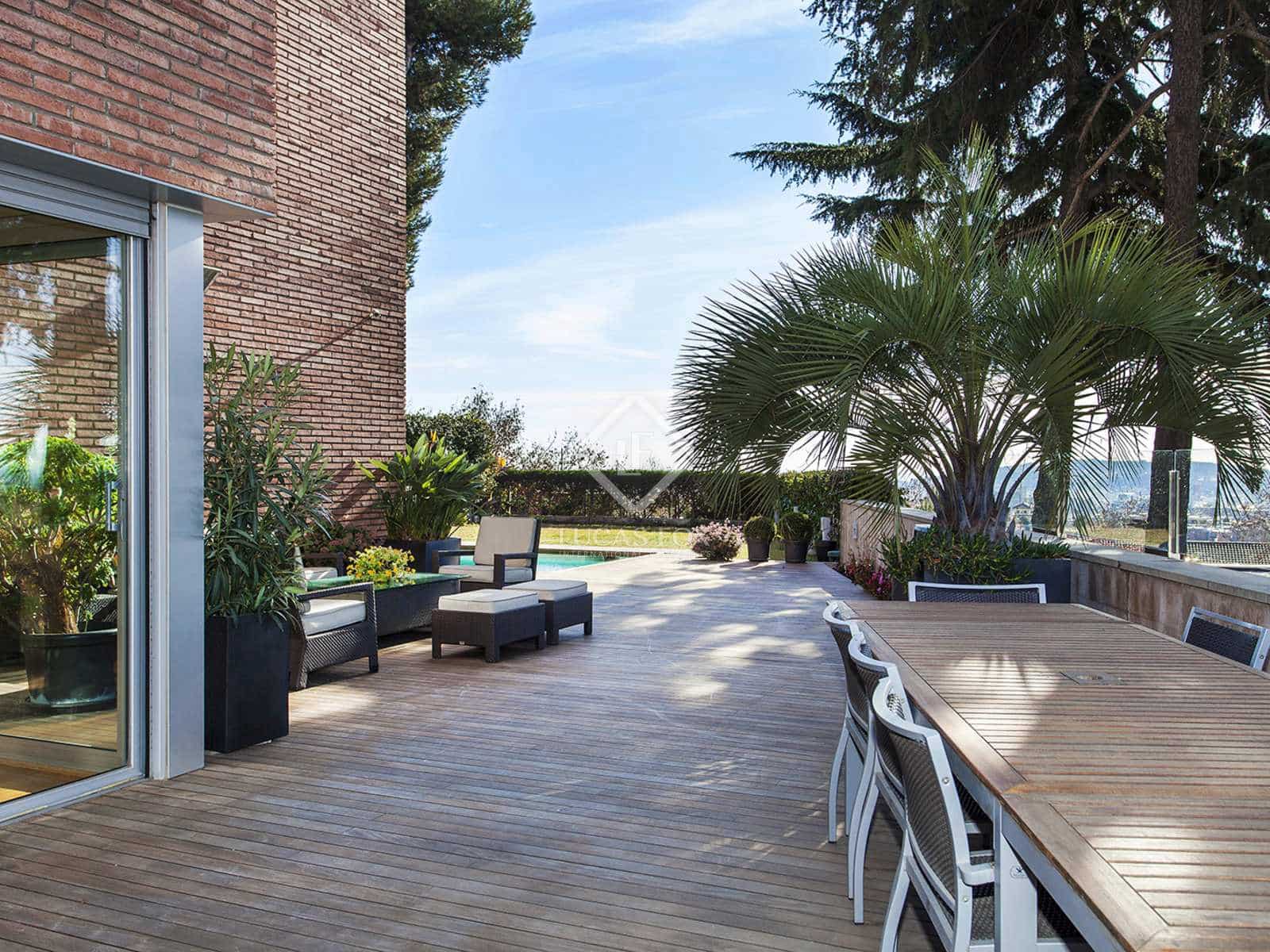 6 sypialnia Willa do wynajęcia w Miasto Barcelona z basenem garażem - 9 900 € (Ref: 7601033)