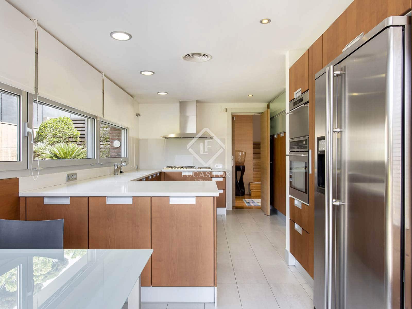 6 sypialnia Willa do wynajęcia w Miasto Barcelona z basenem garażem - 9 900 € (Ref: 7601033)