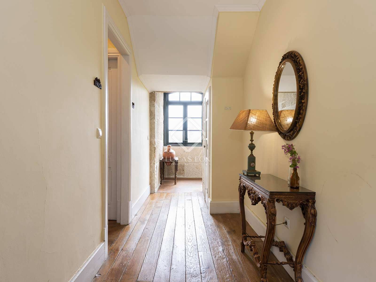 9 soverom Villa til salgs i Mondariz med svømmebasseng garasje - € 685 000 (Ref: 7603139)