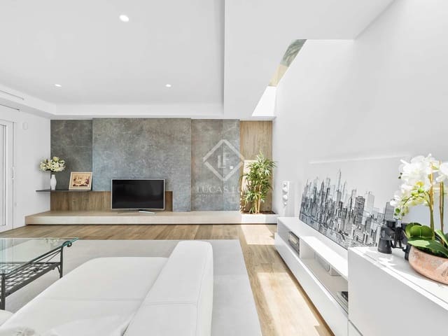 Chalet de 3 habitaciones en Altea en venta con piscina garaje - 1.750.000 € (Ref: 7615128)