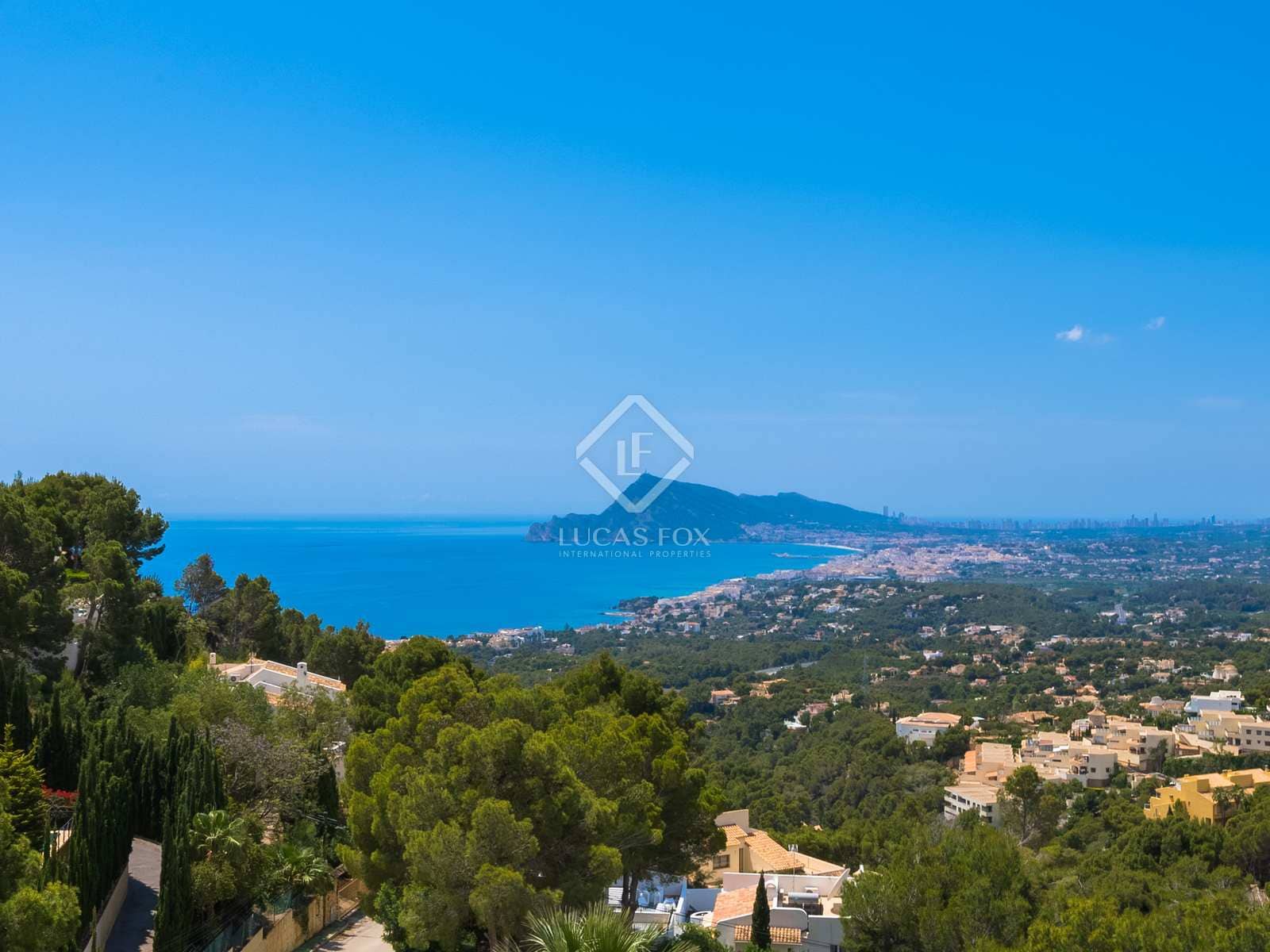 Chalet de 3 habitaciones en Altea en venta con piscina garaje - 1.750.000 € (Ref: 7615128)