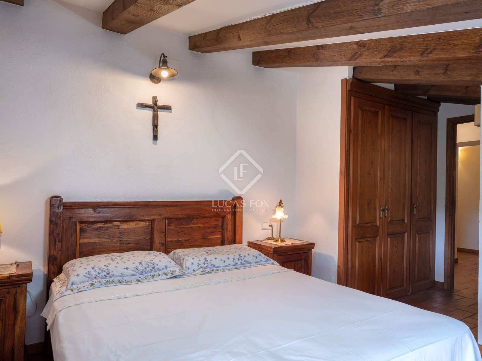 5 chambre Finca/Maison de Campagne à vendre à Llado avec piscine - 900 000 € (Ref: 7615132)