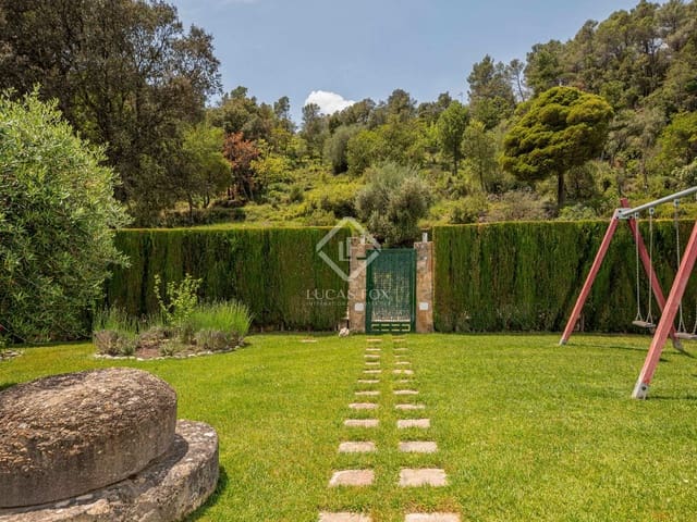 5 chambre Finca/Maison de Campagne à vendre à Lladó avec piscine - 900 000 € (Ref: 7615132)
