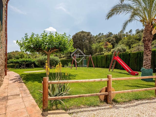 5 chambre Finca/Maison de Campagne à vendre à Lladó avec piscine - 900 000 € (Ref: 7615132)