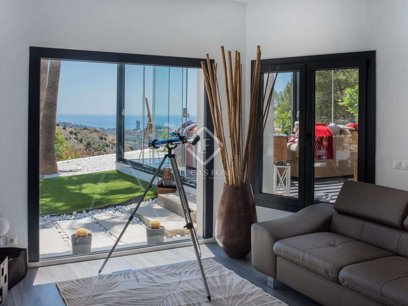 4 slaapkamer Villa te koop in Malaga stad met zwembad garage - € 1.500.000 (Ref: 7615136)