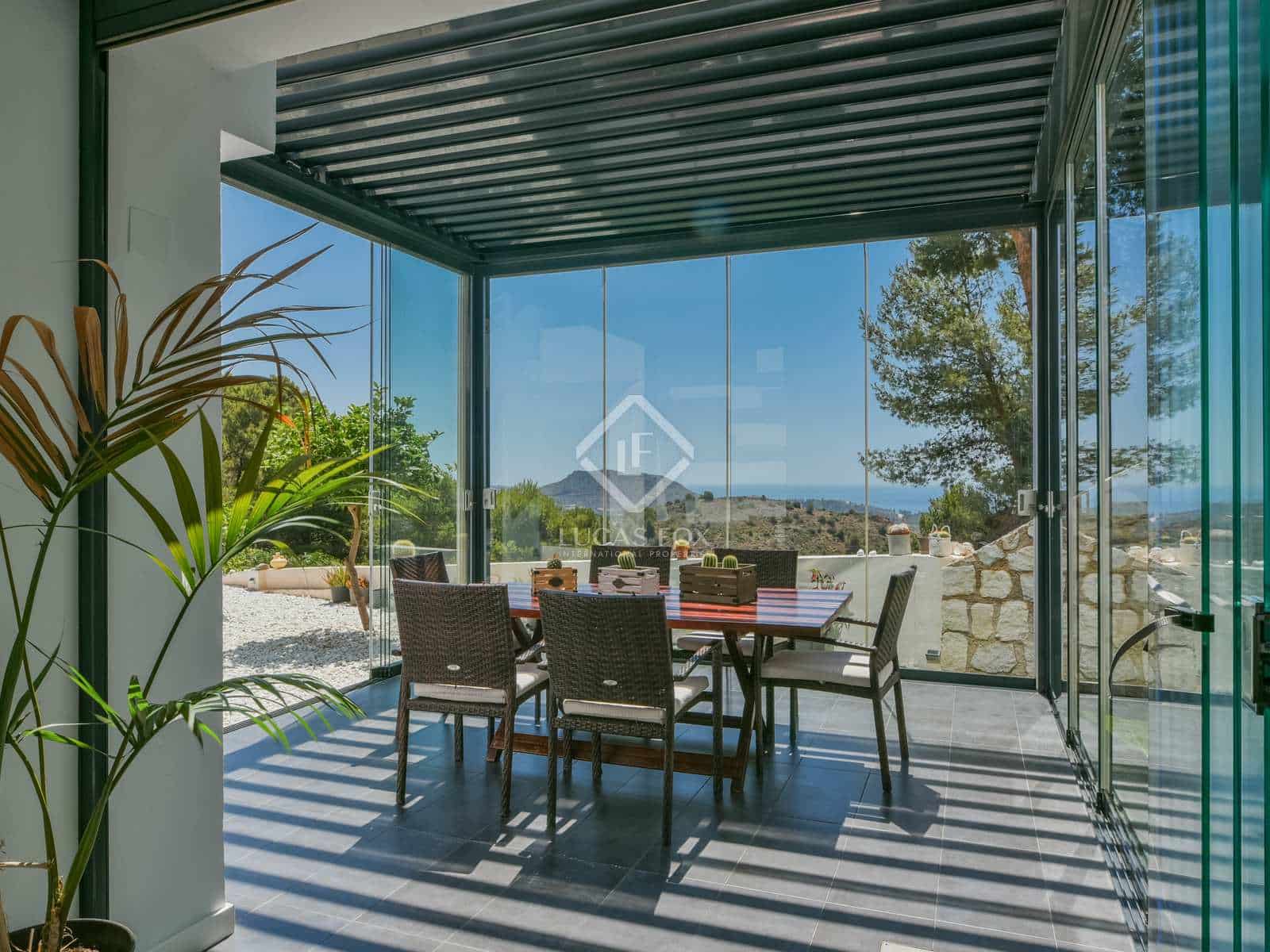 4 slaapkamer Villa te koop in Malaga stad met zwembad garage - € 1.500.000 (Ref: 7615136)