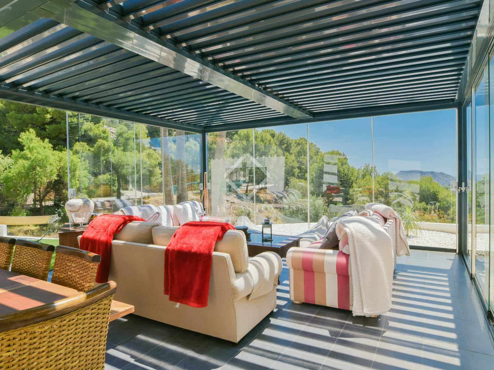 4 slaapkamer Villa te koop in Malaga stad met zwembad garage - € 1.500.000 (Ref: 7615136)