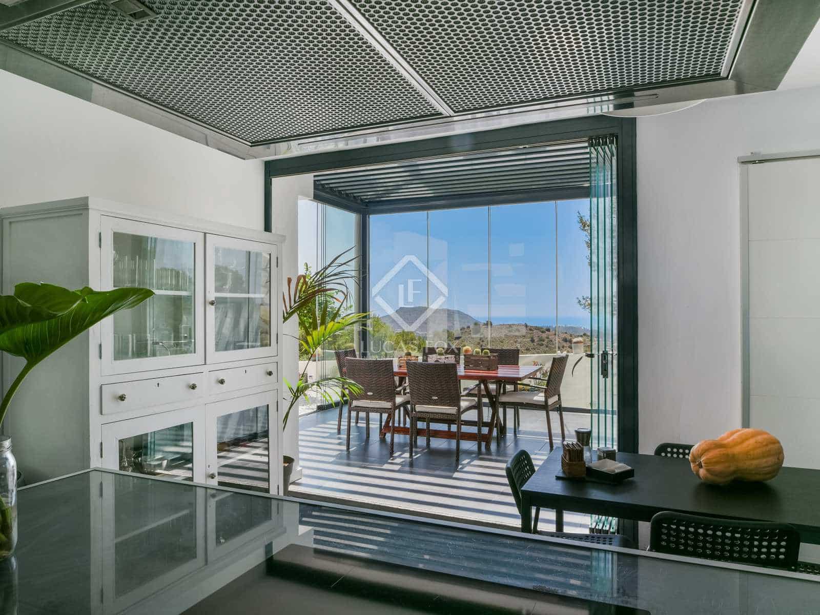 4 slaapkamer Villa te koop in Malaga stad met zwembad garage - € 1.500.000 (Ref: 7615136)