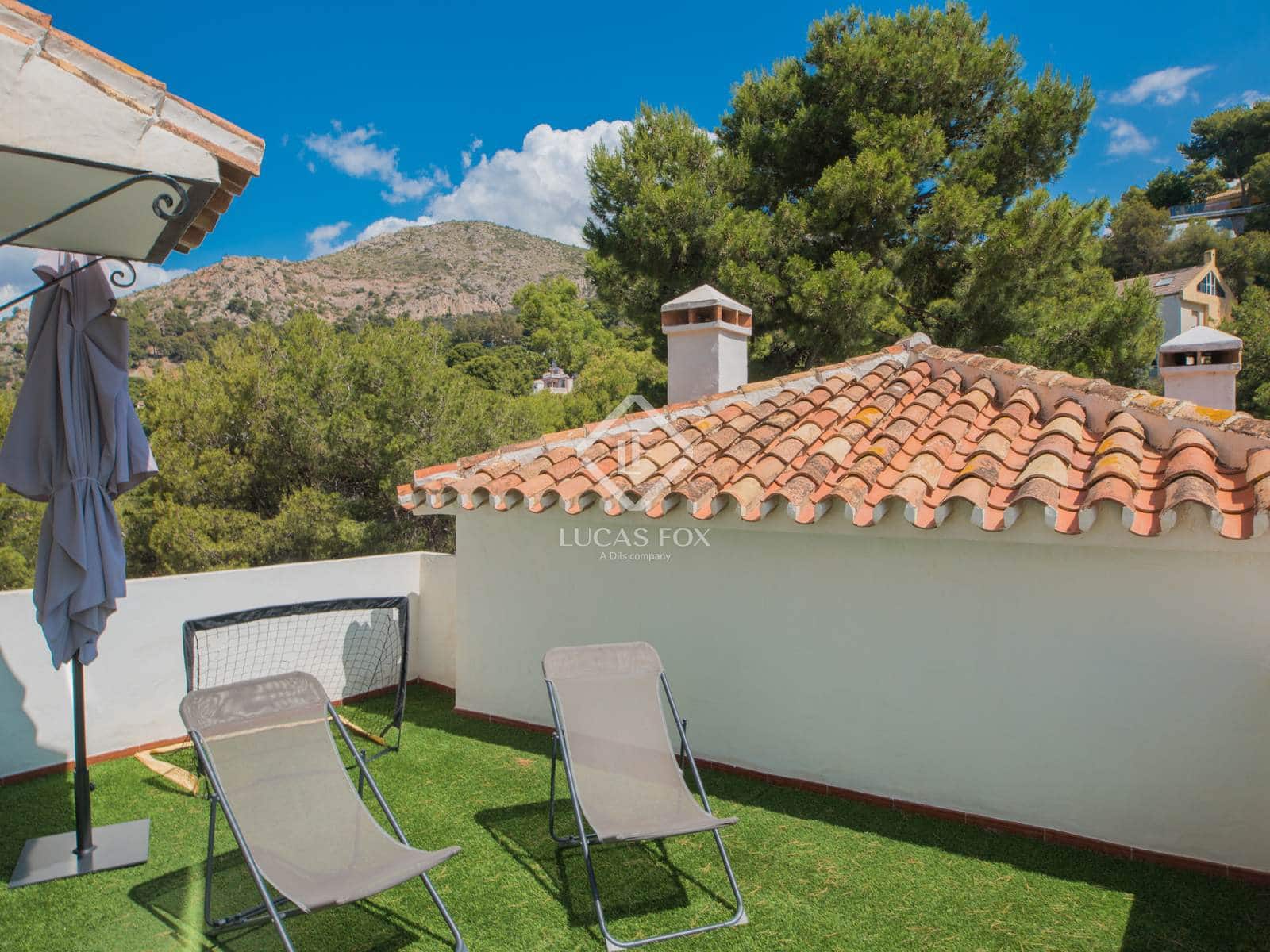 4 slaapkamer Villa te koop in Malaga stad met zwembad garage - € 1.500.000 (Ref: 7615136)