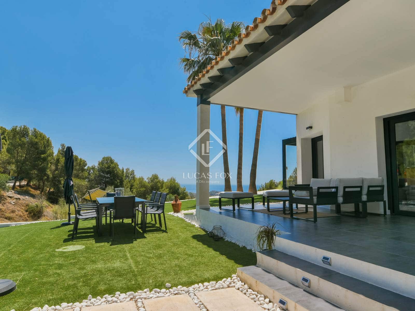 4 slaapkamer Villa te koop in Malaga stad met zwembad garage - € 1.500.000 (Ref: 7615136)