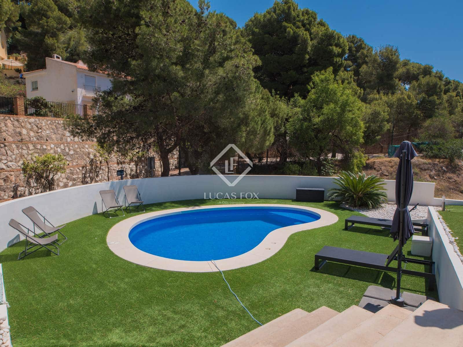 4 slaapkamer Villa te koop in Malaga stad met zwembad garage - € 1.500.000 (Ref: 7615136)