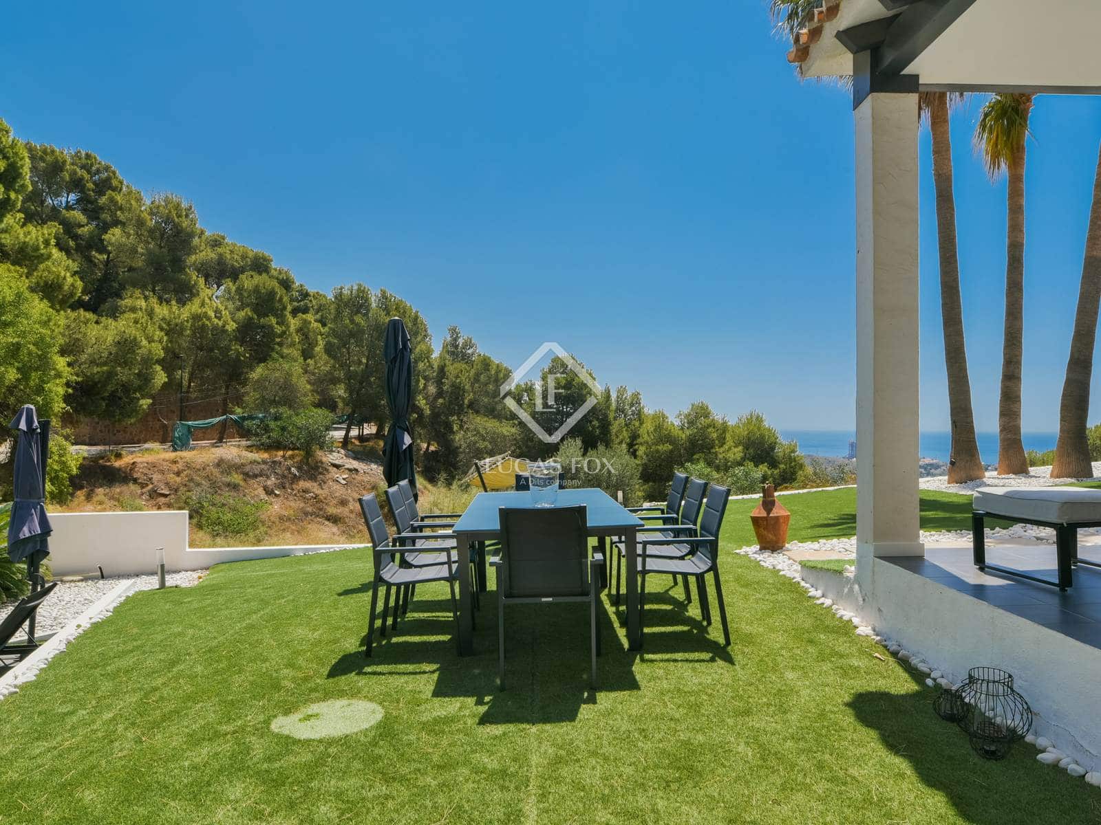 4 slaapkamer Villa te koop in Malaga stad met zwembad garage - € 1.500.000 (Ref: 7615136)