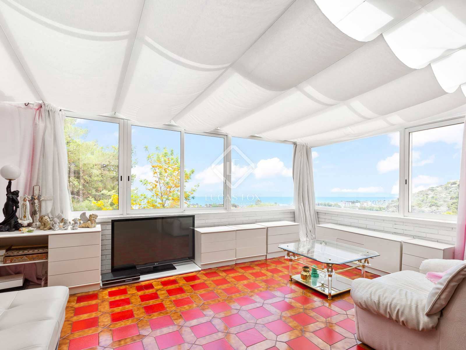 5 sovrum Villa till salu i Castelldefels med pool garage - 1 390 000 € (Ref: 7618055)