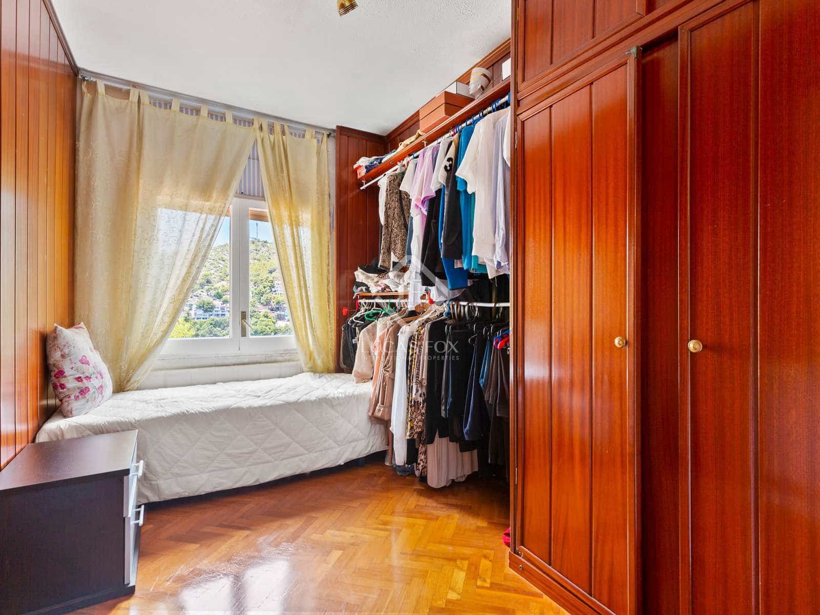 5 sovrum Villa till salu i Castelldefels med pool garage - 1 390 000 € (Ref: 7618055)