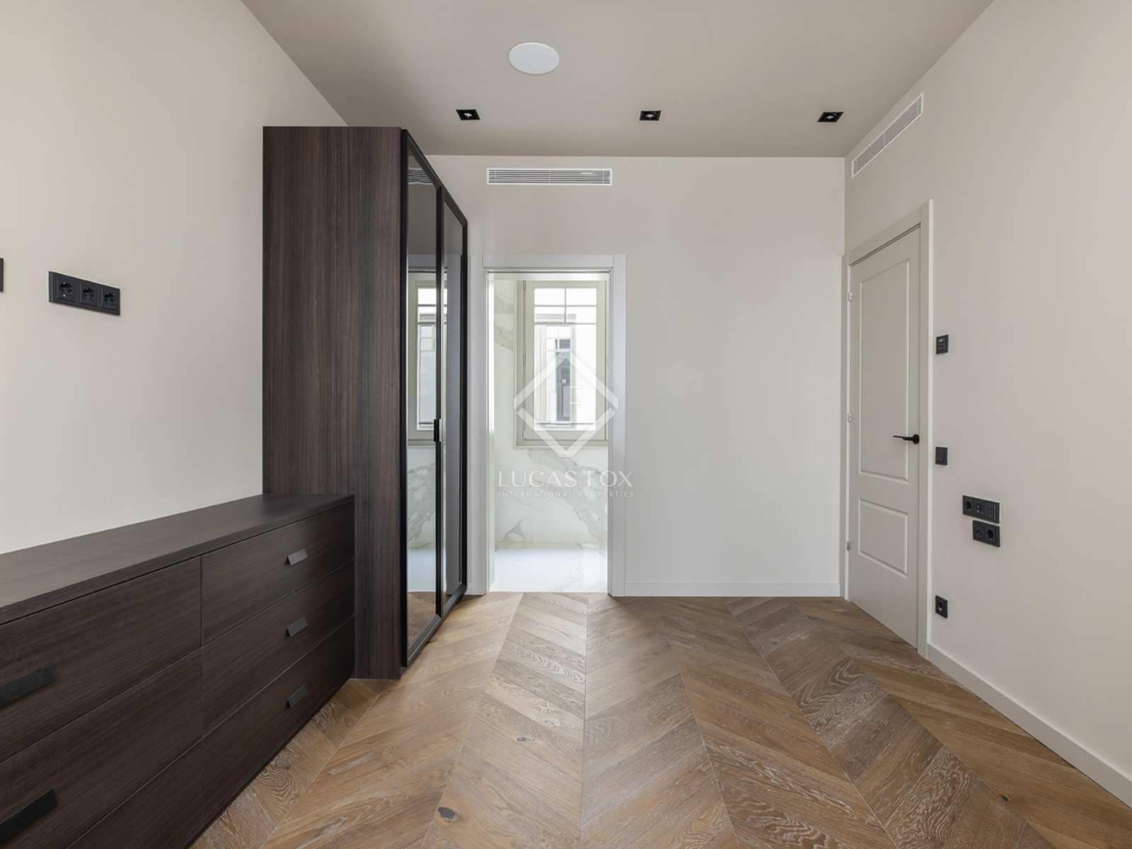 1 sovrum Lägenhet att hyra i Barcelona stad - 3 022 € (Ref: 7620896)