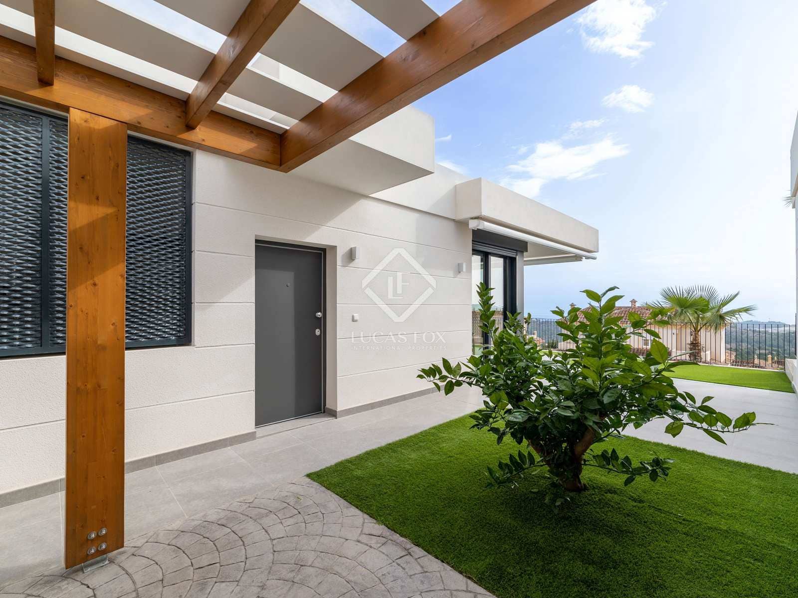 3 slaapkamer Villa te koop in Polop met zwembad garage - € 588.000 (Ref: 7626087)