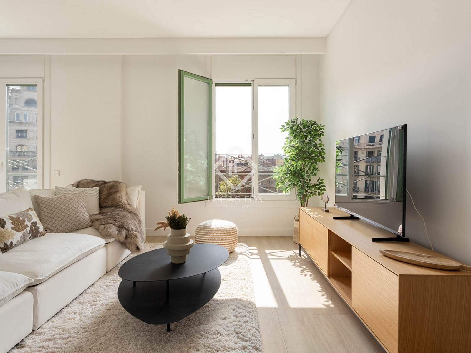 3 bedroom Apartment for sale in Barcelona city - € 995,000 (Ref: 7626091)