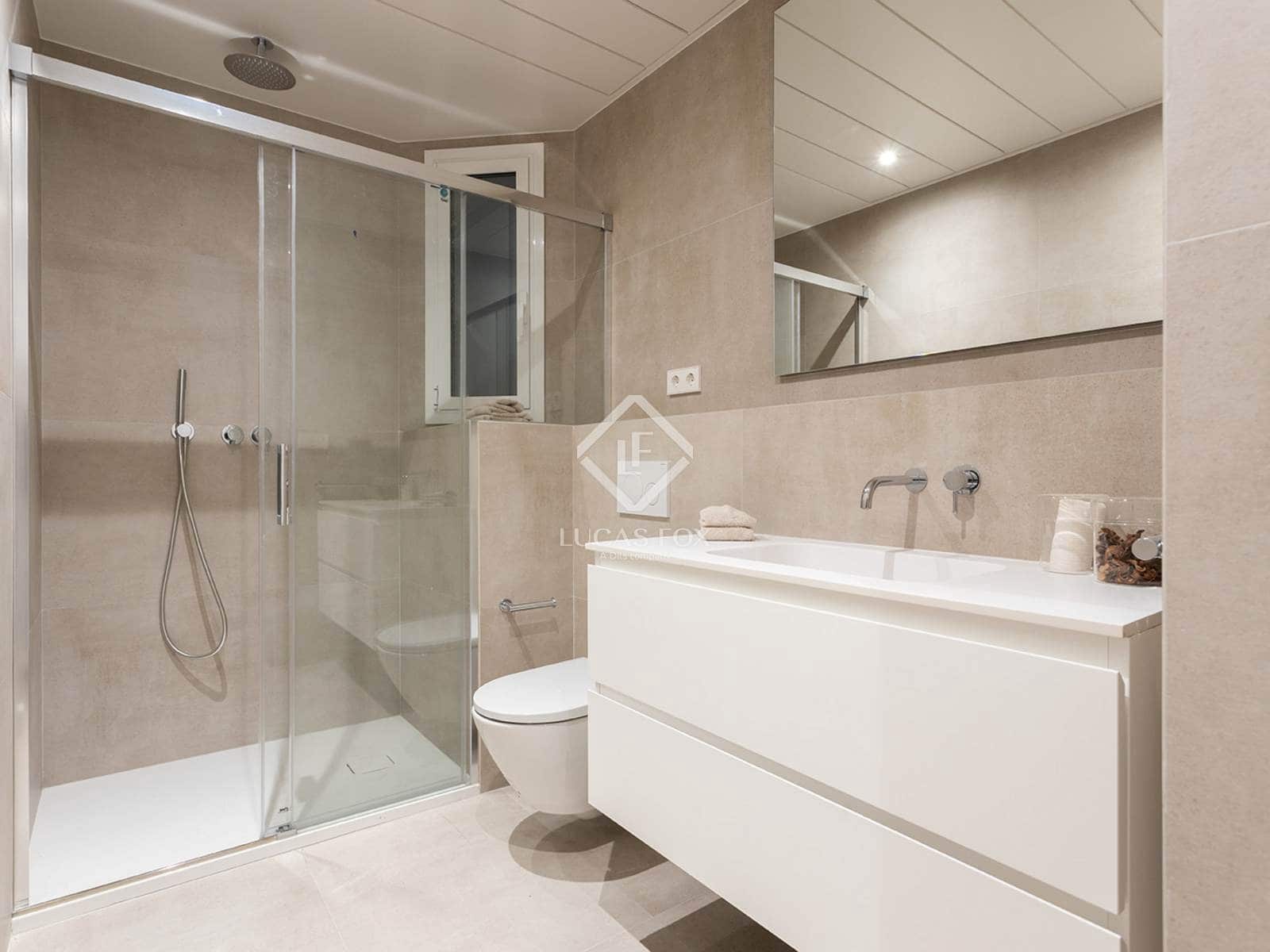 3 bedroom Apartment for sale in Barcelona city - € 995,000 (Ref: 7626091)