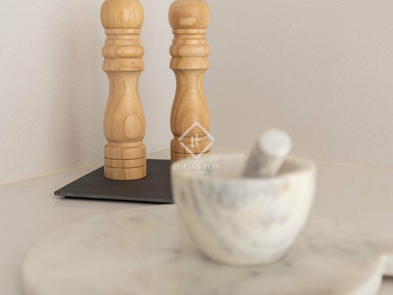 3 bedroom Apartment for sale in Barcelona city - € 995,000 (Ref: 7626091)