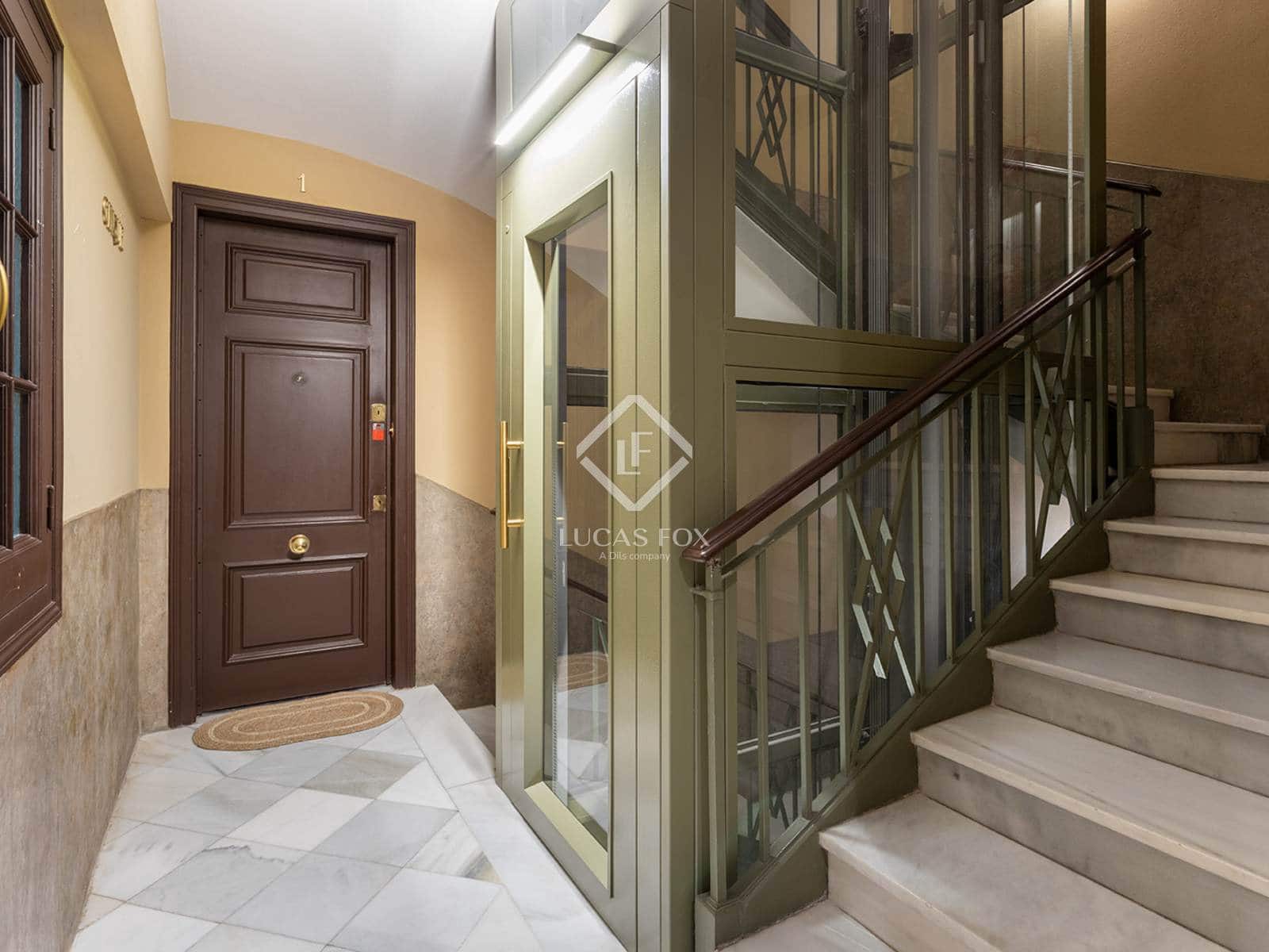 3 bedroom Apartment for sale in Barcelona city - € 995,000 (Ref: 7626091)