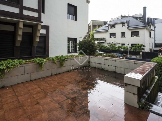 8 slaapkamer Villa te koop in Donostia-San Sebastián met garage - € 3.500.000 (Ref: 7626099)