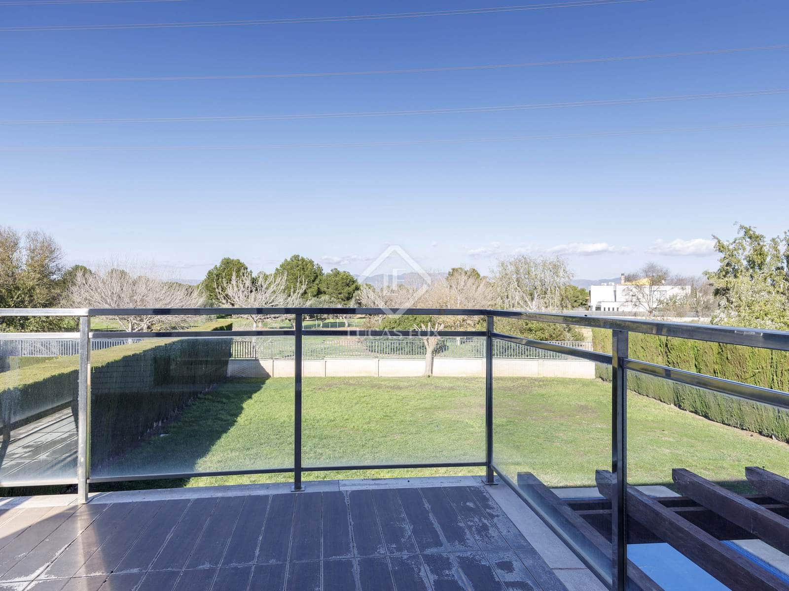 7 bedroom Villa for rent in Betera with pool garage - € 4,500 (Ref: 7626105)