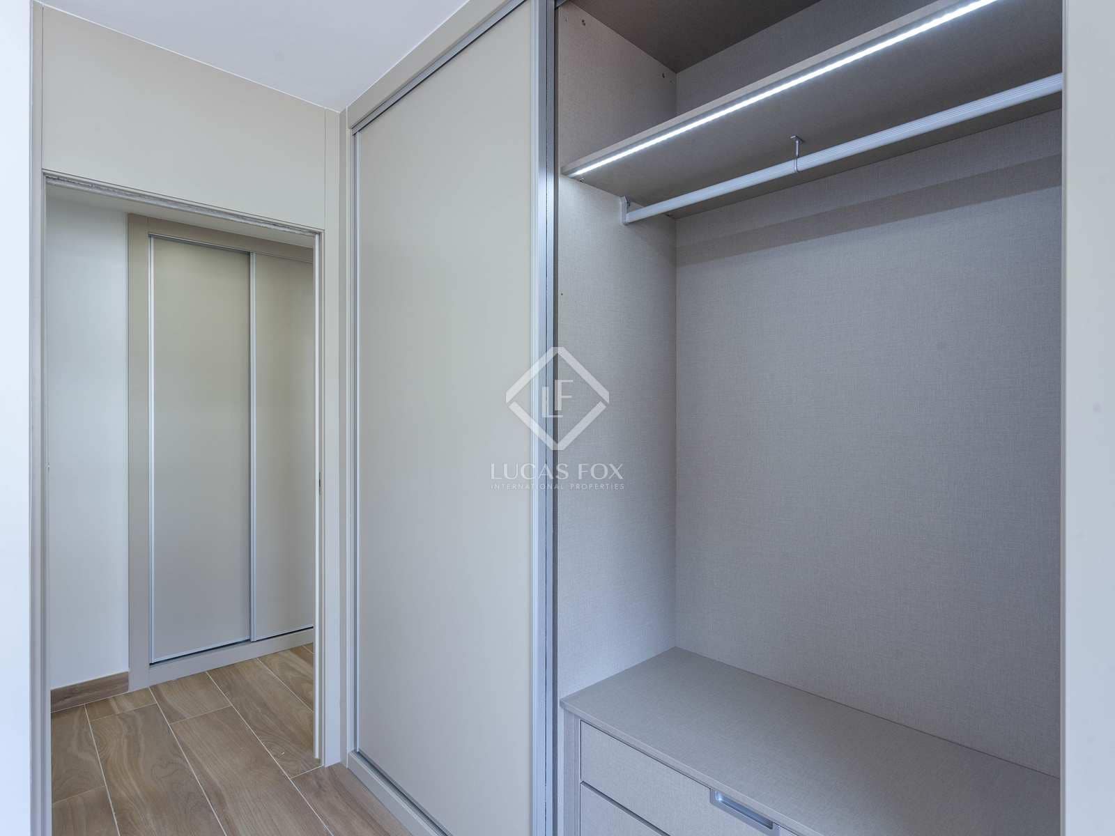 3 quarto Apartamento para arrendar em Valencia cidade - 2 700 € (Ref: 7626106)