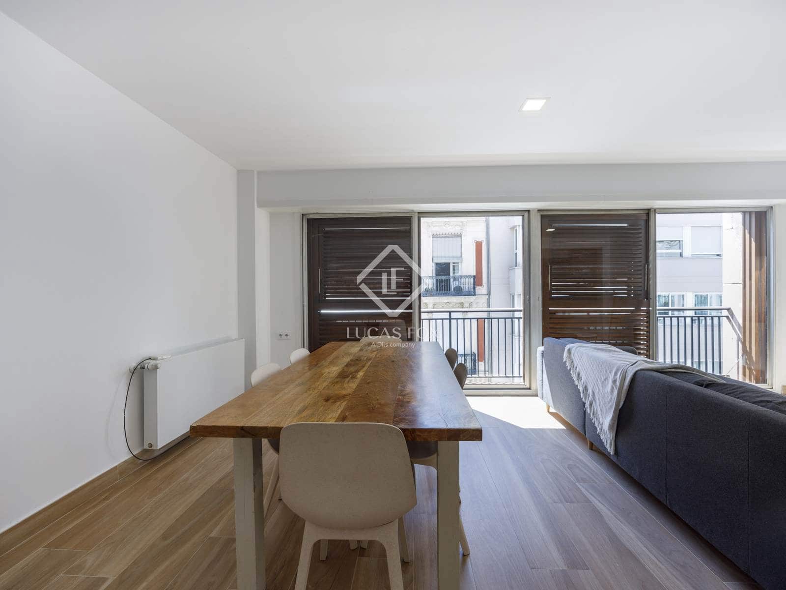 3 quarto Apartamento para arrendar em Valencia cidade - 2 700 € (Ref: 7626106)