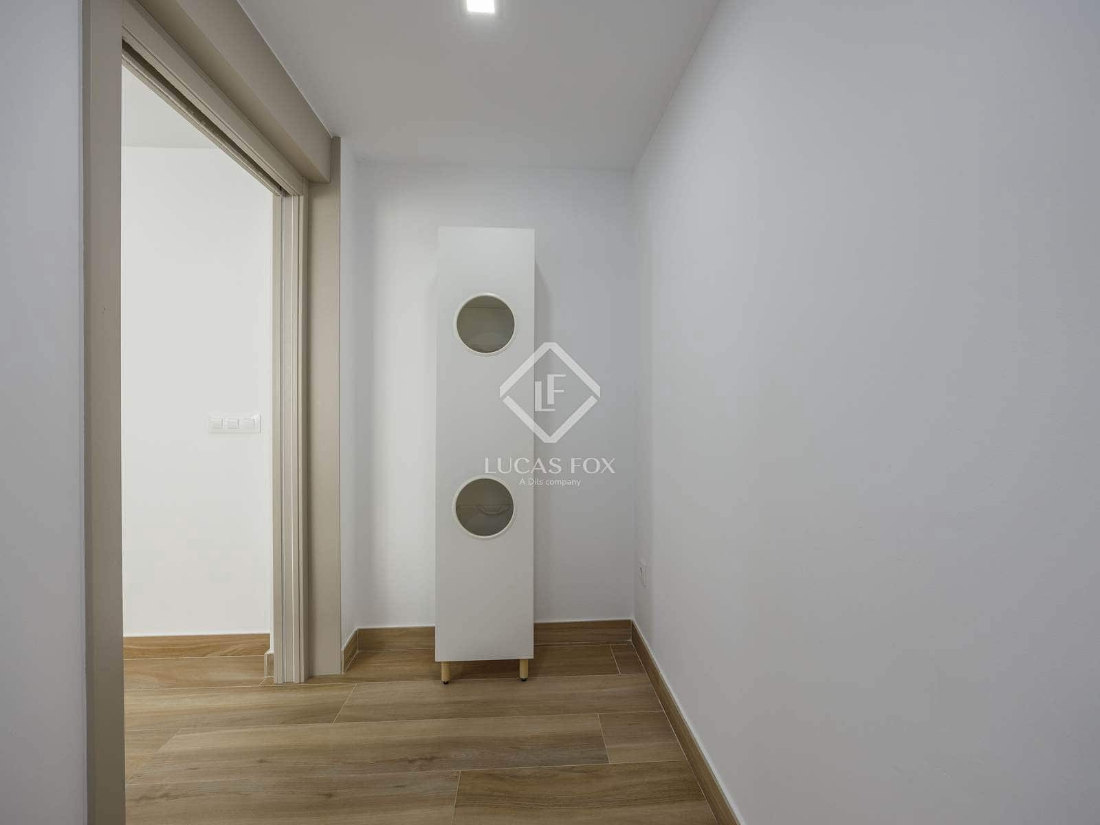 3 quarto Apartamento para arrendar em Valencia cidade - 2 700 € (Ref: 7626106)