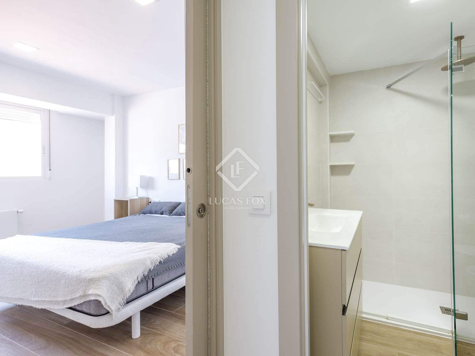 3 quarto Apartamento para arrendar em Valencia cidade - 2 700 € (Ref: 7626106)