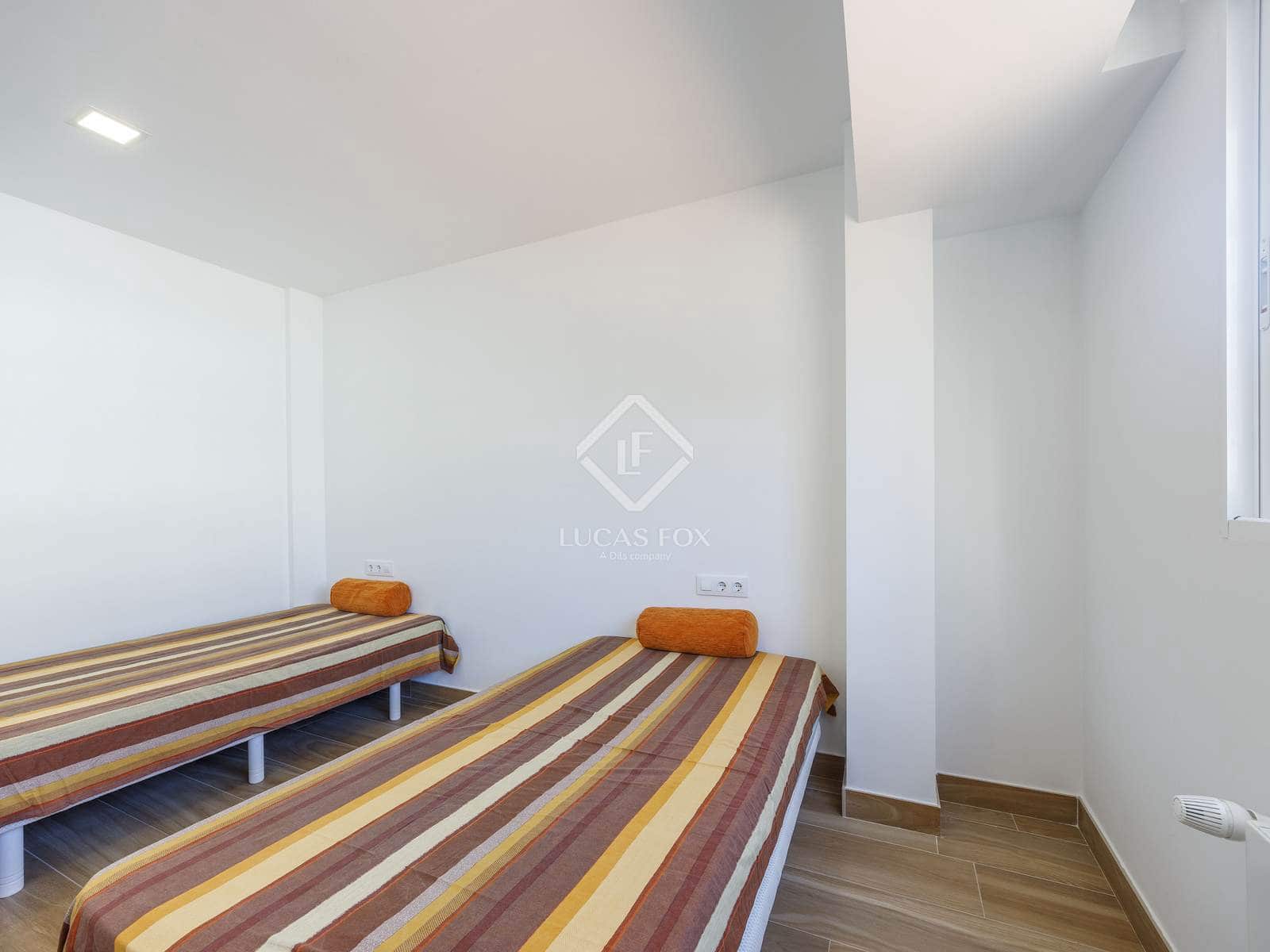 3 quarto Apartamento para arrendar em Valencia cidade - 2 700 € (Ref: 7626106)