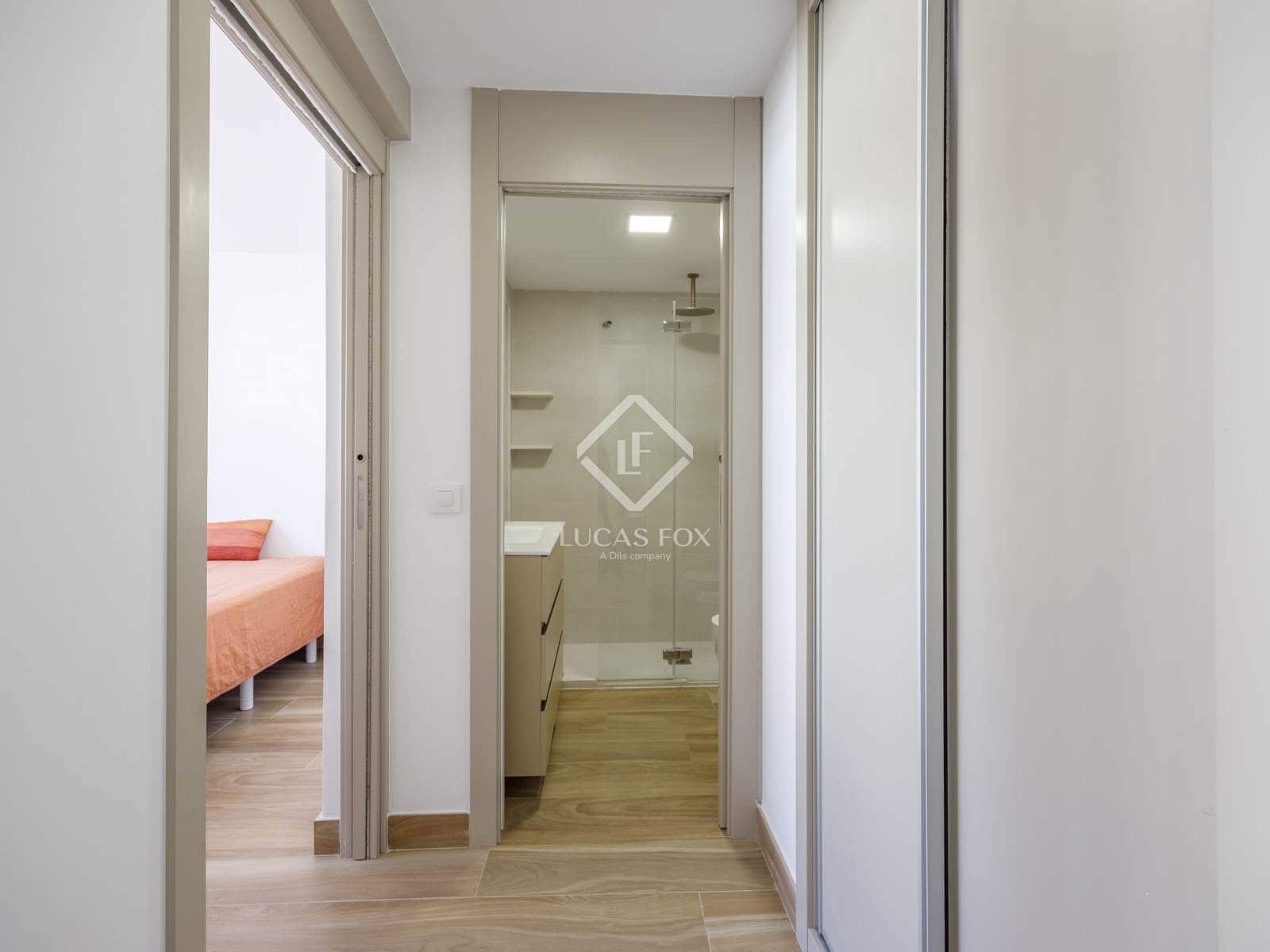 3 quarto Apartamento para arrendar em Valencia cidade - 2 700 € (Ref: 7626106)