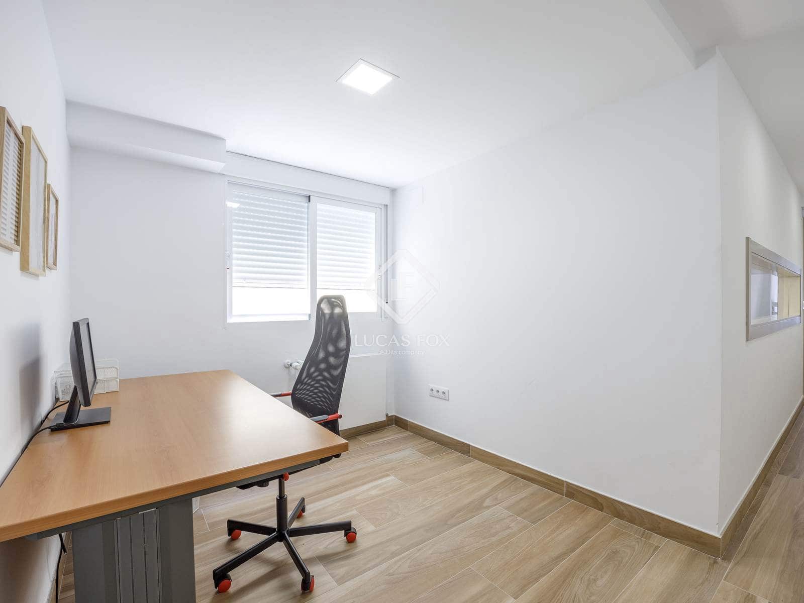 3 quarto Apartamento para arrendar em Valencia cidade - 2 700 € (Ref: 7626106)