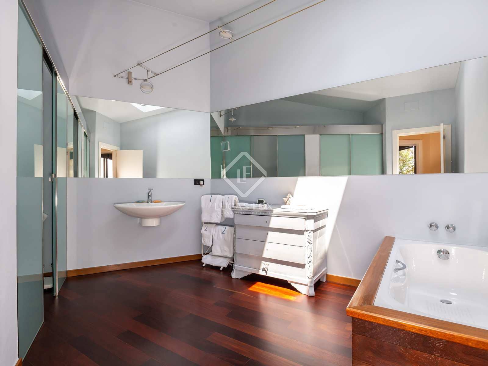 4 chambre Villa/Maison à vendre à Barcelone ville - 2 800 000 € (Ref: 7627921)