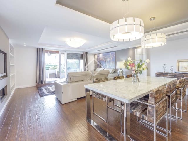 Villa/Maison de 4 chambres à louer à Bétera avec garage - 3 500 € (Ref: 7638505)