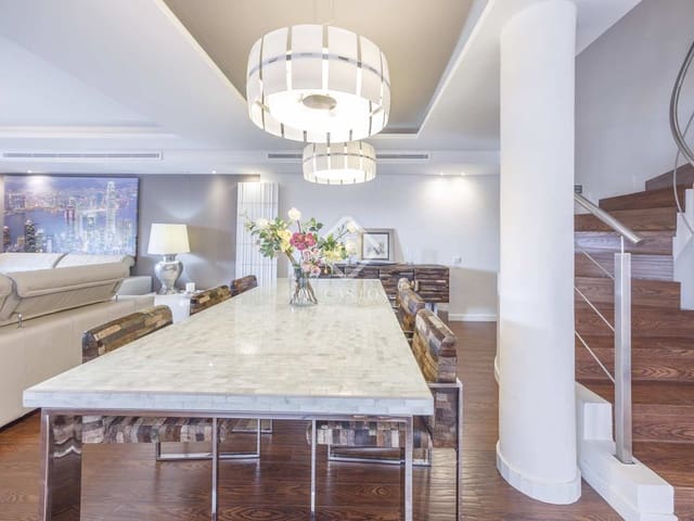 Villa/Maison de 4 chambres à louer à Bétera avec garage - 3 500 € (Ref: 7638505)