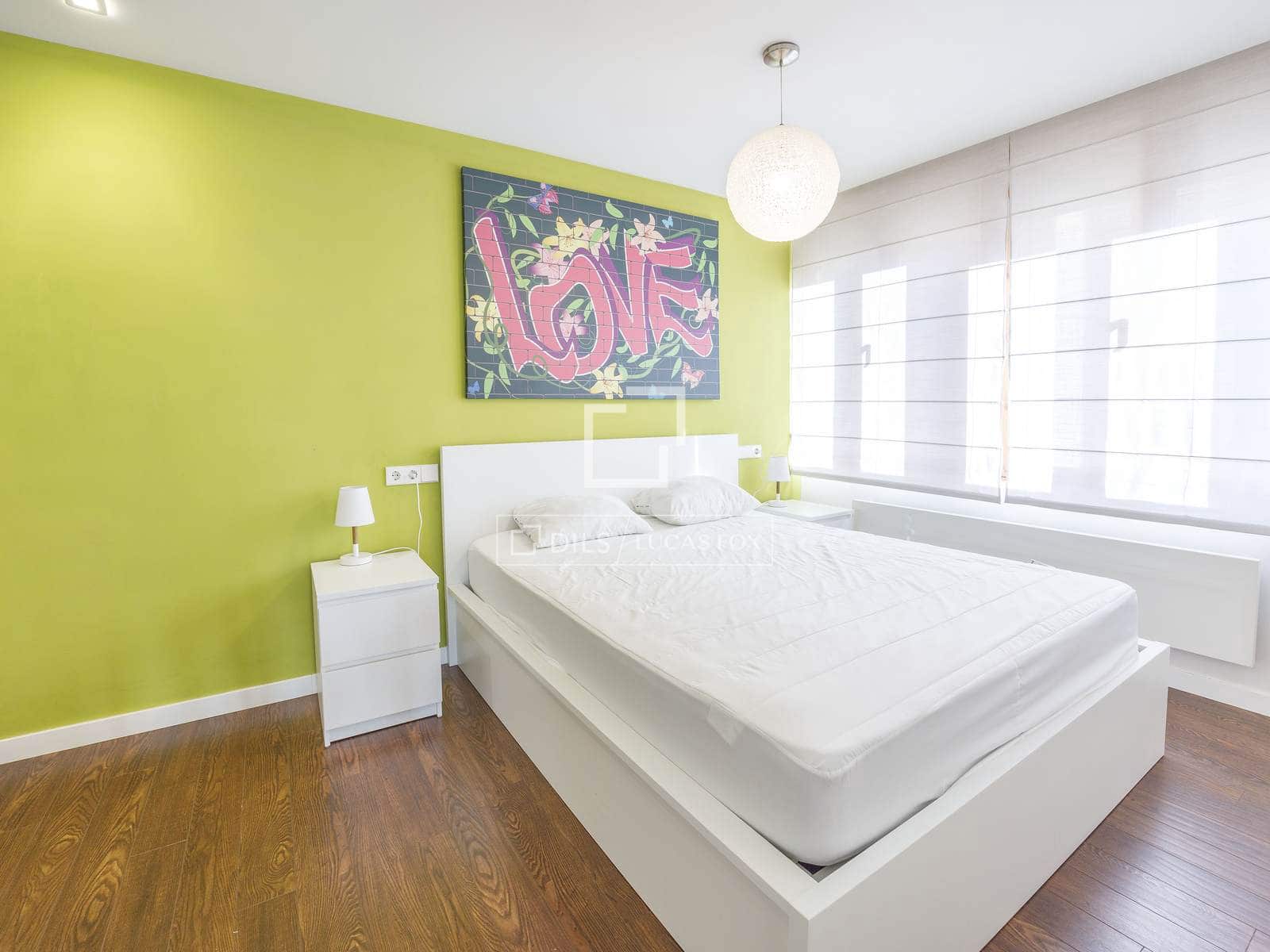 Villa/Maison de 4 chambres à louer à Betera avec garage - 3 500 € (Ref: 7638505)