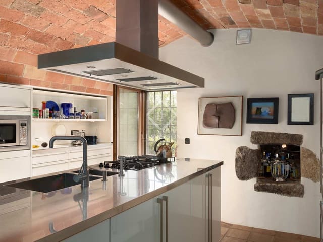 4 quarto Quinta/Casa Rural para venda em Sant Pol, La Bisbal d'Empordà com piscina garagem - 3 200 000 € (Ref: 7643924)