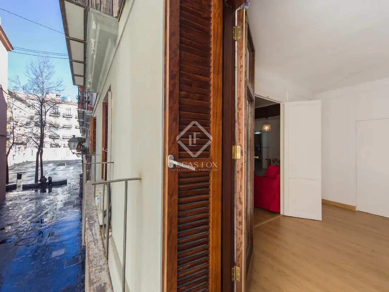 3 bedroom Apartment for rent in Valencia city - € 1,950 (Ref: 7650487)